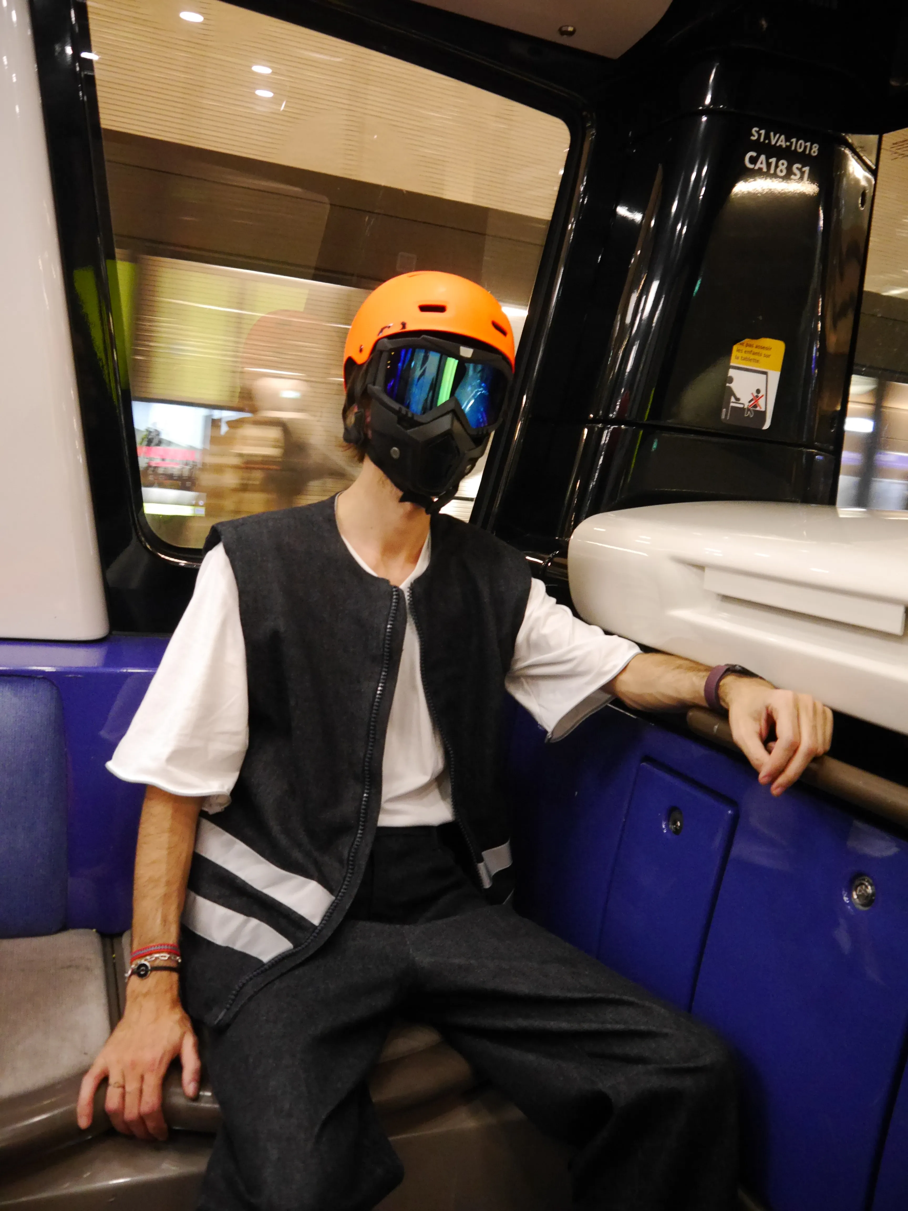 safetyvestinalittlebitlessugly 2